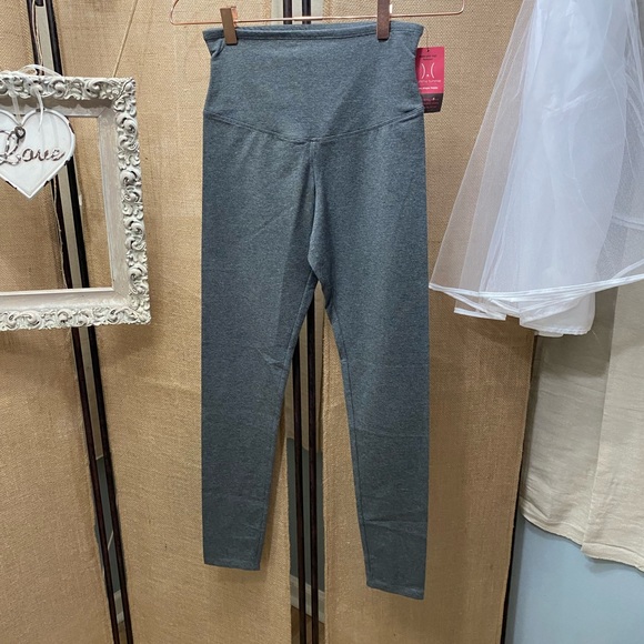 Yummie Tummie Leggings - Picture 5 of 9